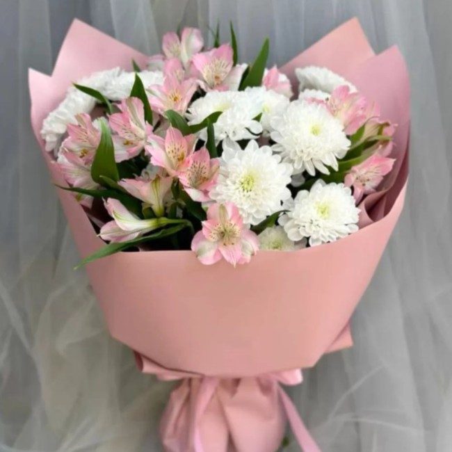 Букет цветов "Цветочный свет"